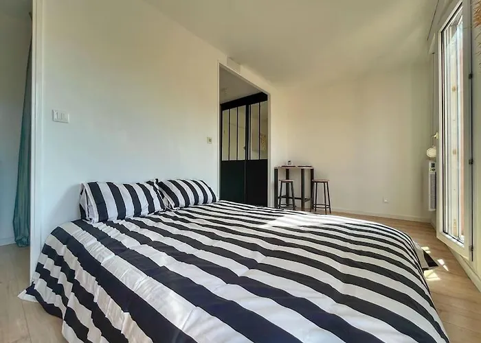 Appartamento Refait à Neuf Avec Parking *